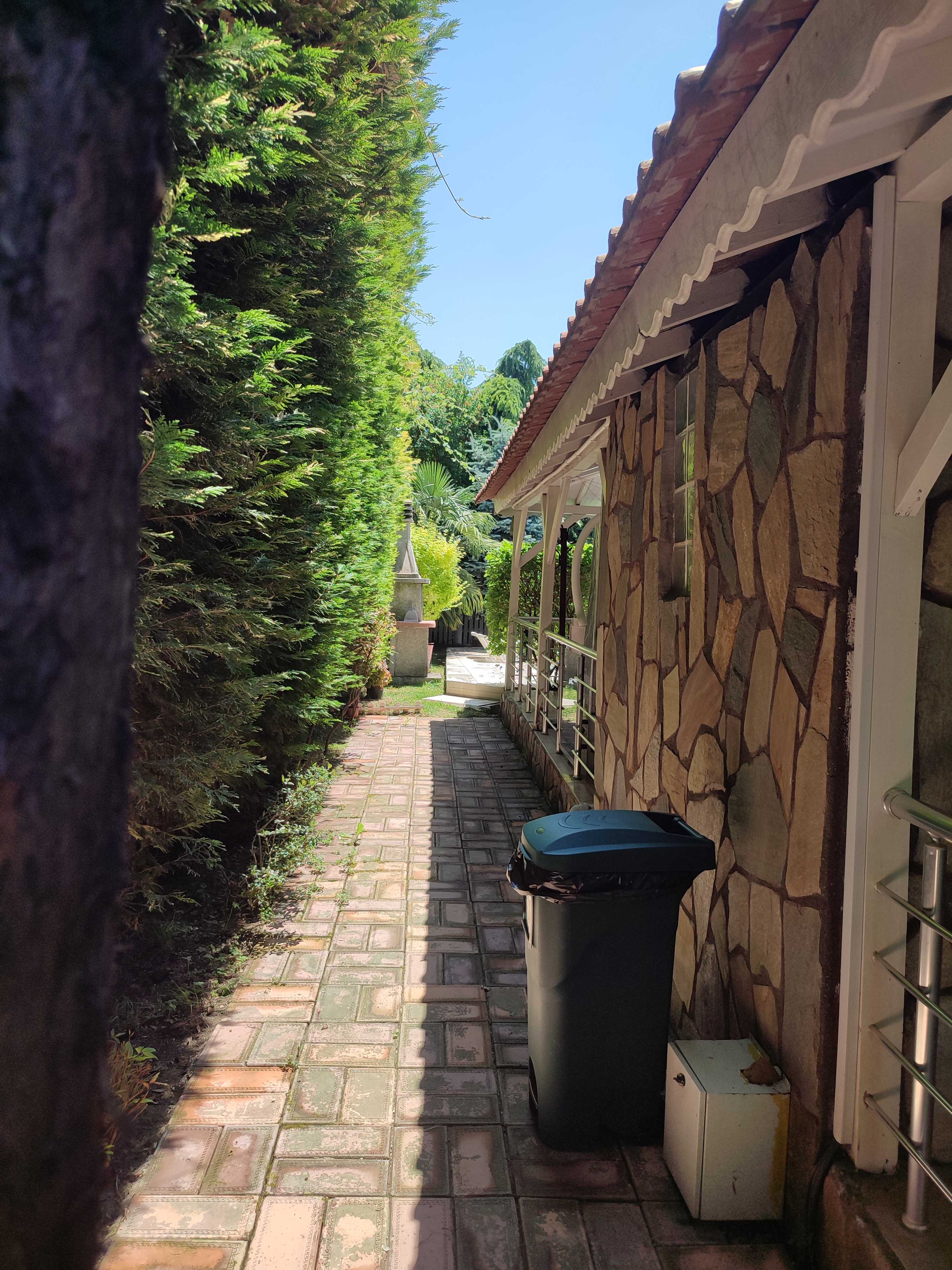 Mürsela | Sakarya Havuzlu Villa Tatil Evi  işletmesinin Bahçe ve Dış Alanlar resmi