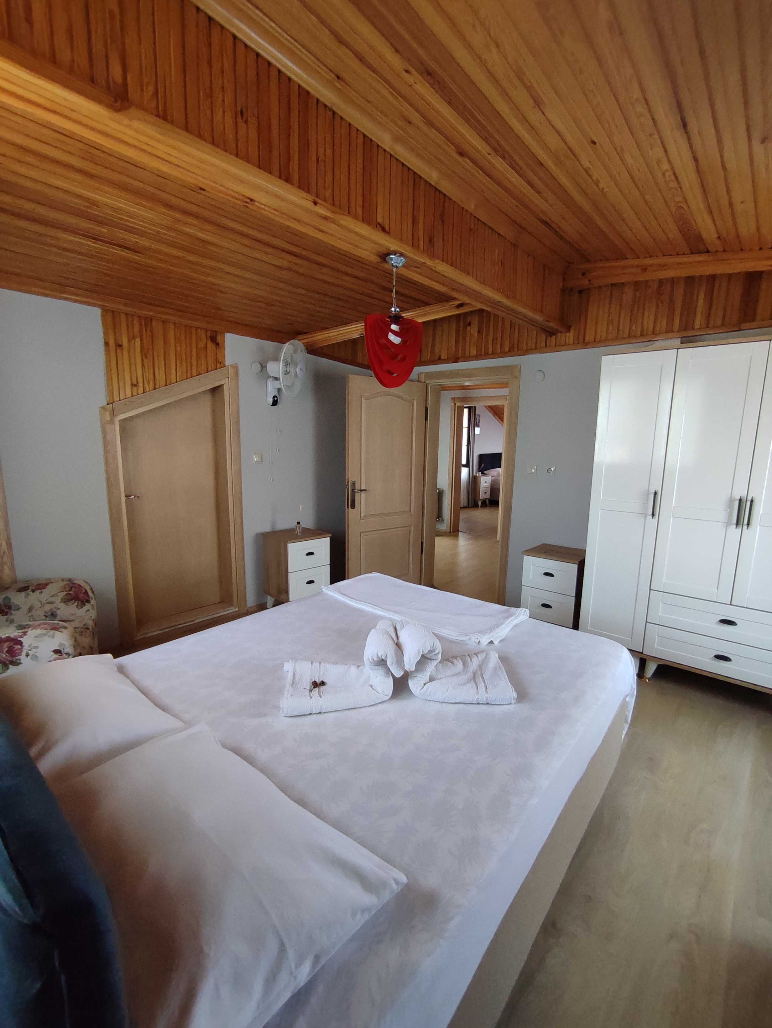Mürsela | Sakarya Havuzlu Villa Tatil Evi  işletmesinin Konaklama resmi
